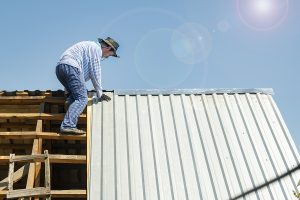 Read more about the article Roofing In Heat